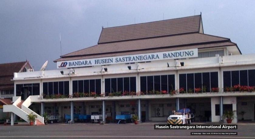 Hotel Nyland Pasteur Bandung Exterior photo
